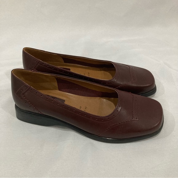 Duck Head brown leather loafer size 8M - Picture 2 of 13